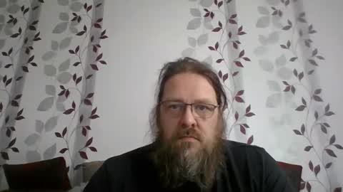 Snapshot of metallbuddy chatting on May 31, 2026, 9:05 am ask me online show from May 31, 2026, 9:05 am