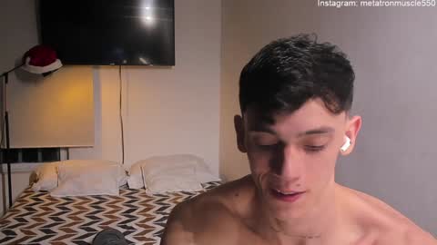 Snapshot of metatron_muscle chatting on December 20, 2024, 1:36 am Dany online show from December 20, 2024, 1:36 am