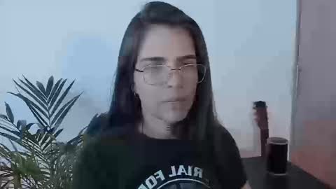 Meurif online show from March 19, 2026, 11:42 pm