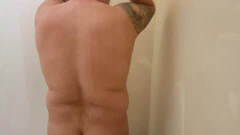 mexidaddycan online show from January 3, 2025, 7:38 am