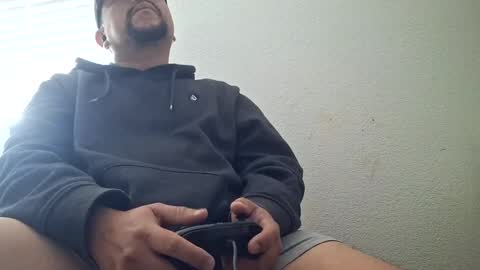 mexidaddycan online show from October 3, 2025, 6:27 pm