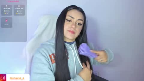 Snapshot of mexitalyguitarist chatting on November 13, 2025, 3:05 am Booniee online show from November 13, 2025, 3:05 am