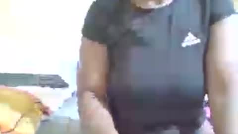 Snapshot of meybel chatting on July 5, 2026, 4:25 pm Meybel online show from July 5, 2026, 4:25 pm