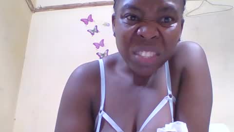 Snapshot of meybel chatting on July 25, 2026, 1:25 am Meybel online show from July 25, 2026, 1:25 am