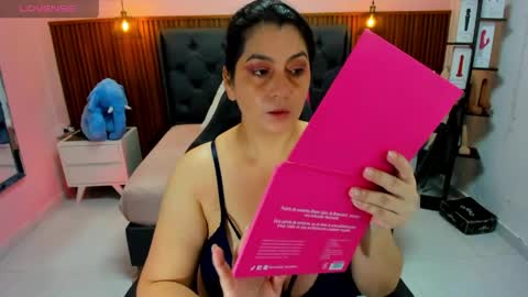 Snapshot of meylagia chatting on May 28, 2026, 3:04 am meylagia online show from May 28, 2026, 3:04 am