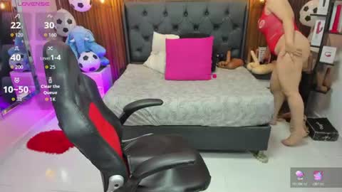 meylagia online show from June 18, 2026, 3:07 am