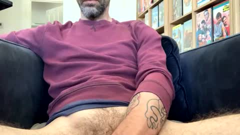 mezzcal online show from October 3, 2025, 7:11 pm