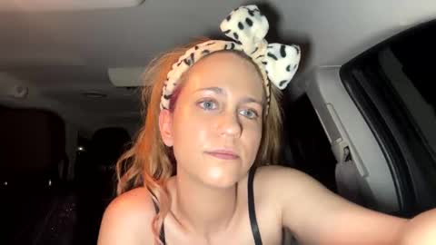 mezzy69 online show from January 19, 2025, 9:44 am