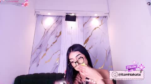 Mhia Kate online show from May 11, 2026, 4:26 pm