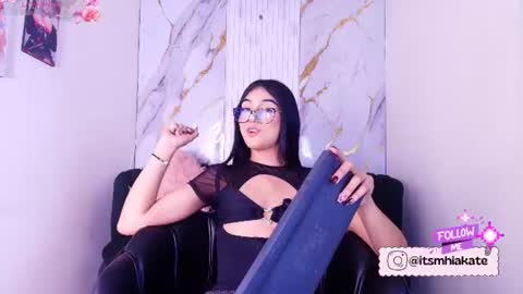 Mhia Kate online show from June 13, 2026, 2:26 pm