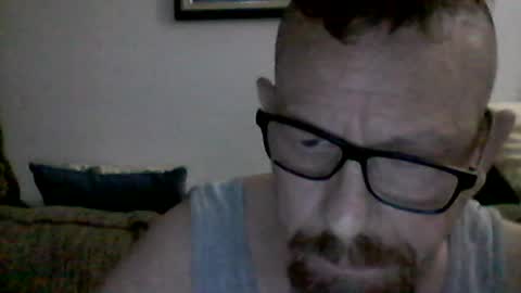 Snapshot of mhitch924 chatting on June 19, 2026, 2:16 am mhitch924 online show from June 19, 2026, 2:16 am
