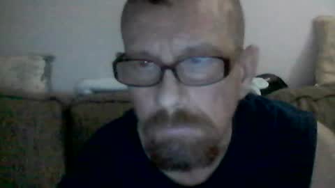 Snapshot of mhitch924 chatting on July 11, 2026, 2:47 am mhitch924 online show from July 11, 2026, 2:47 am