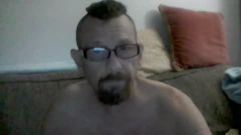 Snapshot of mhitch924 chatting on July 21, 2026, 12:02 am mhitch924 online show from July 21, 2026, 12:02 am