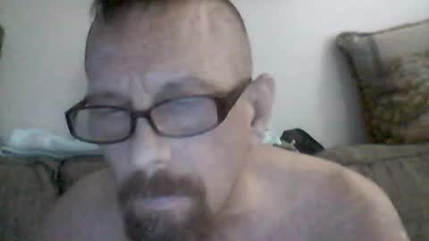 Snapshot of mhitch924 chatting on July 27, 2026, 5:53 pm mhitch924 online show from July 27, 2026, 5:53 pm