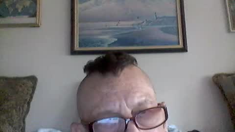 Snapshot of mhitch924 chatting on August 1, 2026, 6:07 pm mhitch924 online show from August 1, 2026, 6:07 pm