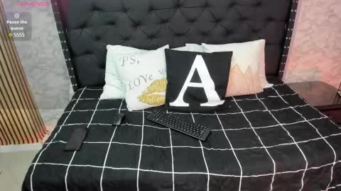 Mhonika online show from March 8, 2025, 9:08 pm