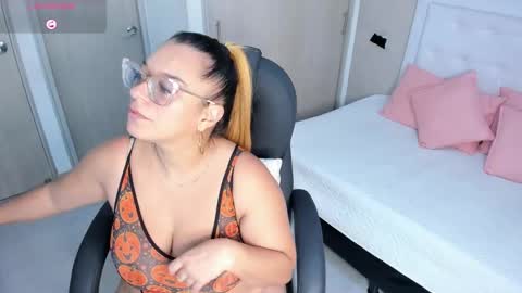 Mhonika online show from October 9, 2025, 11:30 am