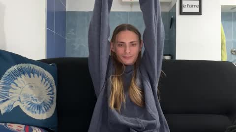 Misha online show from December 22, 2025, 2:47 pm