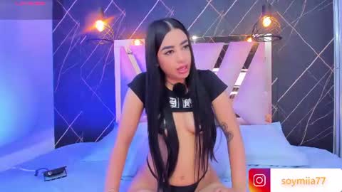 Snapshot of mia77_ chatting on June 12, 2026, 12:53 am Mia online show from June 12, 2026, 12:53 am