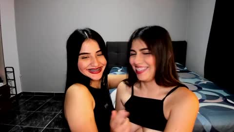 mia_18nice online show from April 10, 2026, 3:23 am