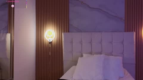 Snapshot of mia_2406_ chatting on September 10, 2025, 11:38 pm mia online show from September 10, 2025, 11:38 pm