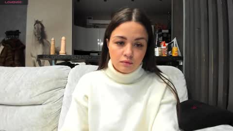 Snapshot of mia___mur chatting on January 15, 2025, 2:17 am Mia online show from January 15, 2025, 2:17 am