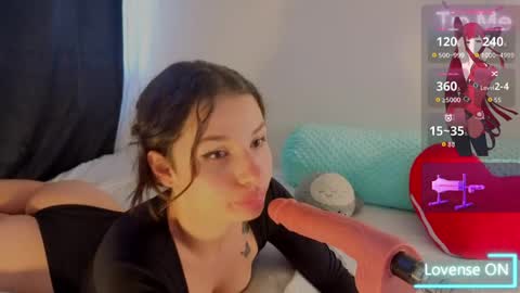 Snapshot of mia_adams66 chatting on April 1, 2026, 5:21 pm Mia adams online show from April 1, 2026, 5:21 pm