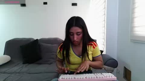 MIA AND EROS online show from July 3, 2026, 8:48 pm