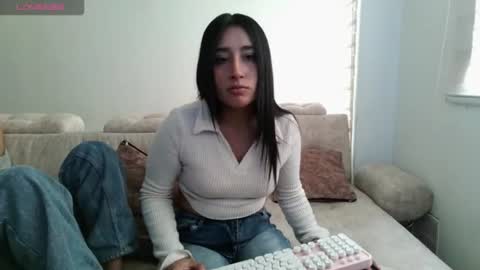 MIA AND EROS online show from July 9, 2026, 7:40 pm