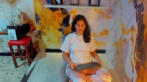 Mia online show from January 10, 2026, 7:26 pm