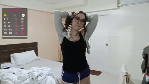 mia_boone online show from March 9, 2025, 6:32 pm