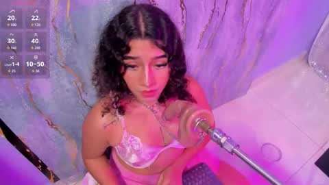 mia online show from November 13, 2025, 4:17 pm