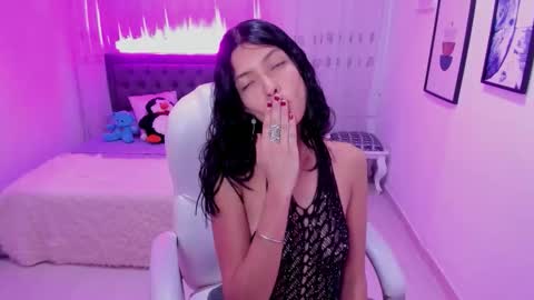 Snapshot of mia_clay1 chatting on November 28, 2025, 8:22 pm Mia online show from November 28, 2025, 8:22 pm