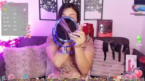 Snapshot of mia_collins_21 chatting on May 22, 2026, 8:47 pm Mia online show from May 22, 2026, 8:47 pm
