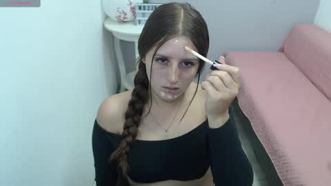 Mia online show from February 14, 2025, 1:40 pm