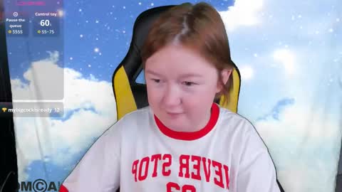 Mia online show from November 21, 2025, 4:11 am