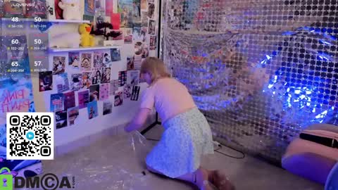 Mia online show from March 27, 2026, 8:26 am