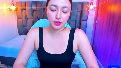 Snapshot of mia_ferrer18 chatting on June 25, 2026, 2:54 pm mia_ferrer18 online show from June 25, 2026, 2:54 pm