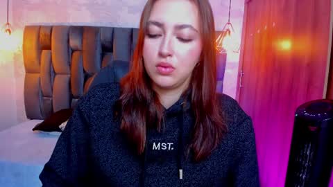 Snapshot of mia_ferrer18 chatting on July 12, 2026, 3:47 pm mia_ferrer18 online show from July 12, 2026, 3:47 pm