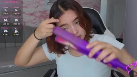 Mia online show from February 18, 2026, 1:18 pm