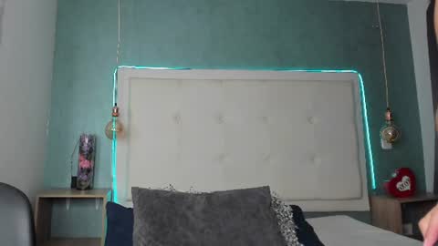 mia online show from June 15, 2026, 1:46 pm