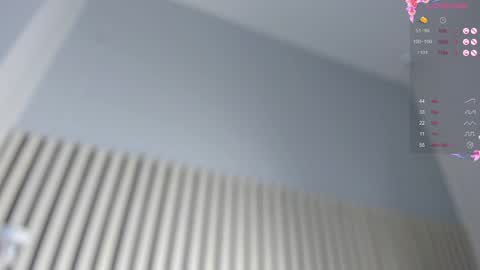 Snapshot of mia_holson chatting on December 23, 2024, 2:39 pm I am Mia online show from December 23, 2024, 2:39 pm