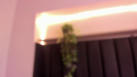 Snapshot of mia_holson chatting on January 16, 2025, 2:41 pm I am Mia online show from January 16, 2025, 2:41 pm