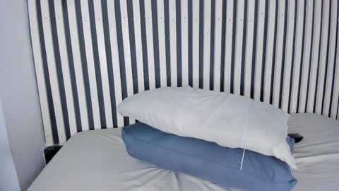 Snapshot of mia_holson chatting on February 9, 2025, 5:22 pm I am Mia online show from February 9, 2025, 5:22 pm