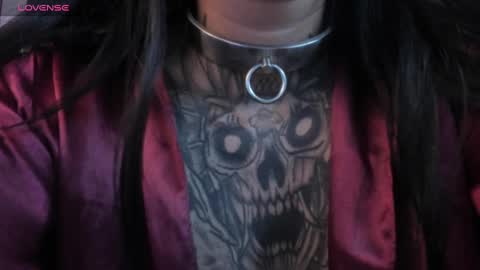 Val  online show from March 4, 2025, 11:43 pm