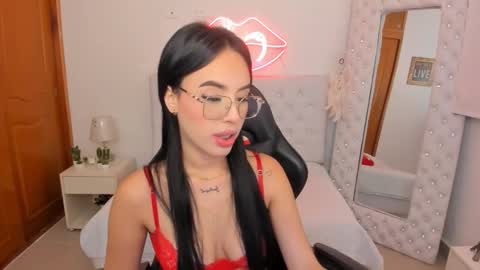    online show from January 31, 2025, 1:02 pm