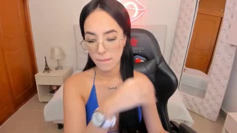    online show from February 20, 2025, 4:03 pm