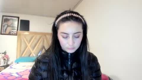 mia kaneee online show from November 22, 2025, 1:15 am