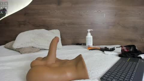 mia_lacy online show from March 12, 2025, 10:39 pm