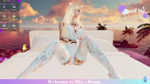 Mia online show from July 15, 2026, 5:18 pm